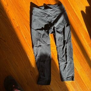 Outdoor Voices Size M 3/4 Black Leggings